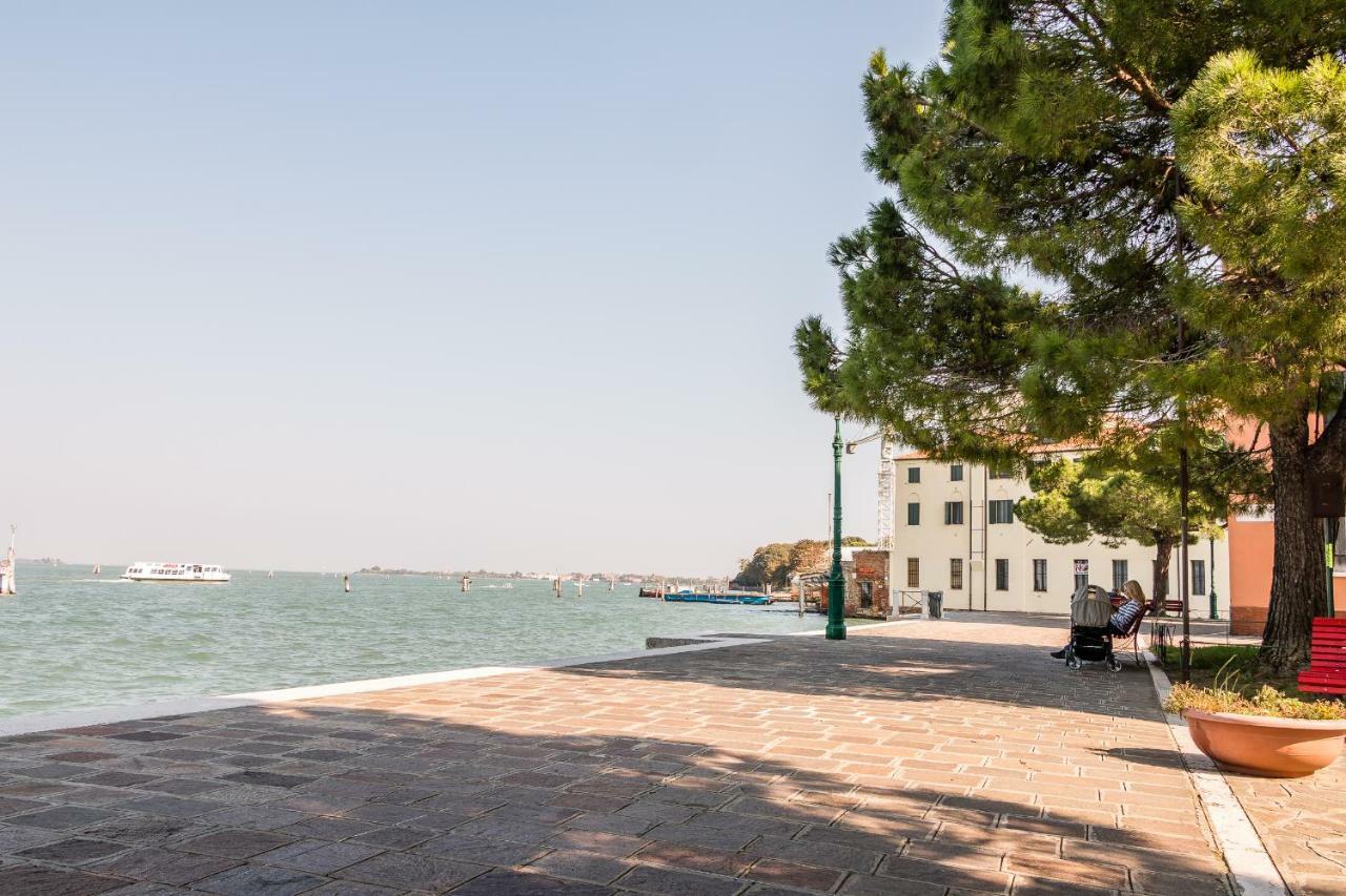 Sunny Nest Canal View In Venice Chic Movida Εξωτερικό φωτογραφία